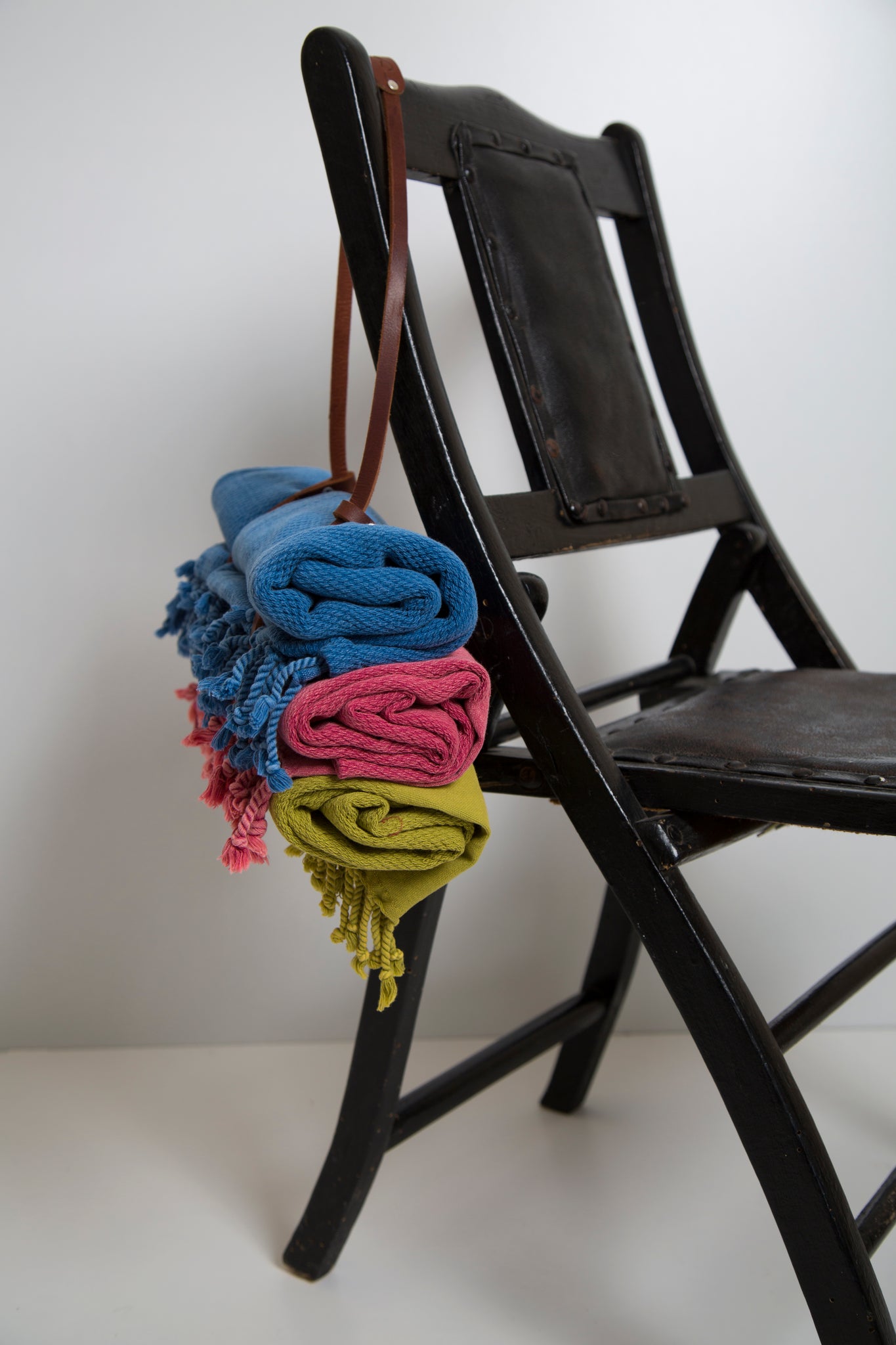 Genuine Leather Towel Strap Carrier