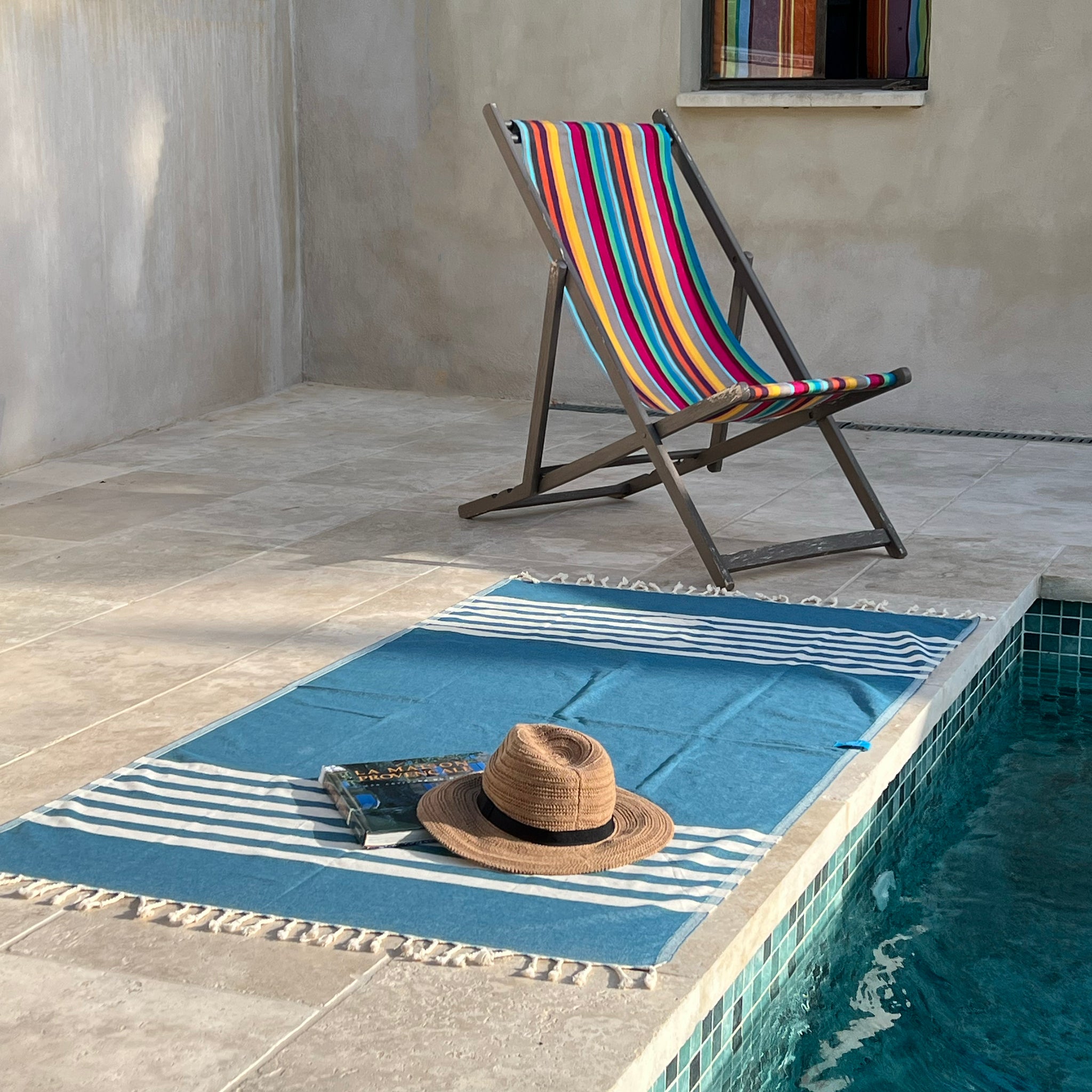 TURQUOISE Beach Towel and carrier strap