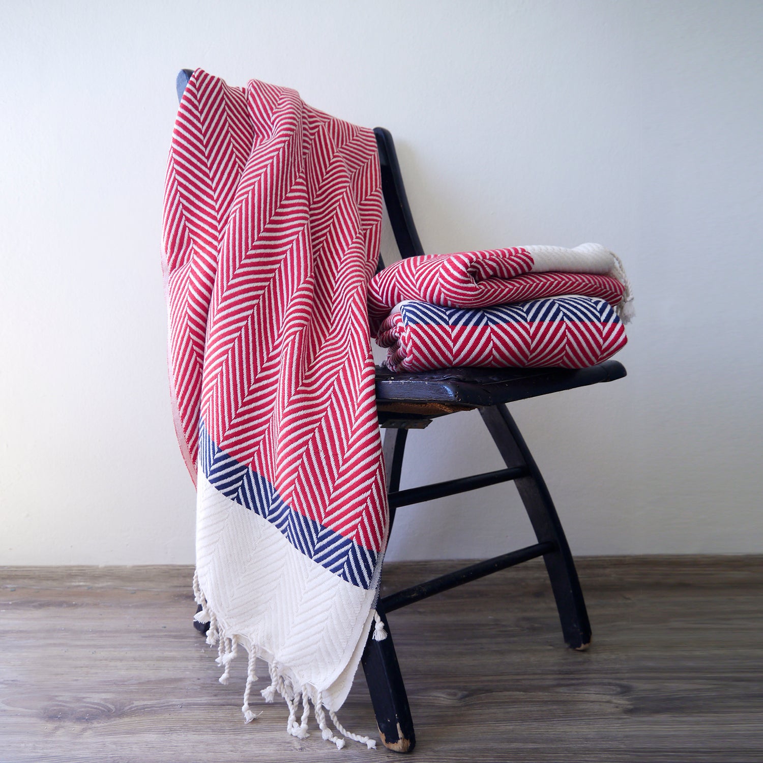 HERRINGBONE  Two coloured Handwoven Cotton Throw