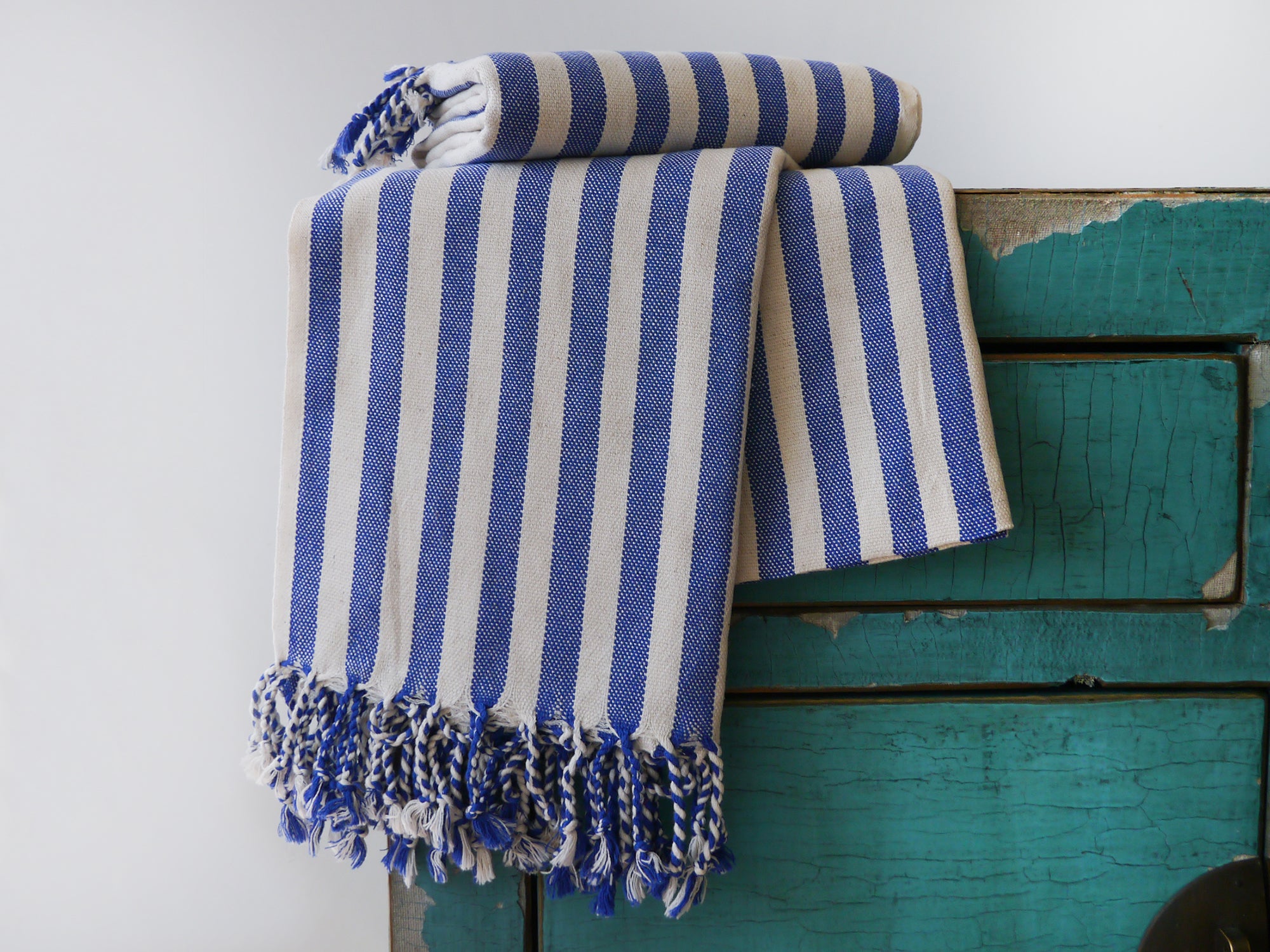 STRIPED Beach Towel & Shawl
